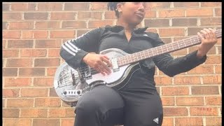 Hofner Ignition Bass HIBBPE Review On My Mama  Victoria Monét Cover [upl. by Ahsihat]