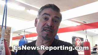 Floyd Mayweather vs Manny Pacquiao Former Champ Says Pacquiao Wins  EsNews [upl. by Jacob]