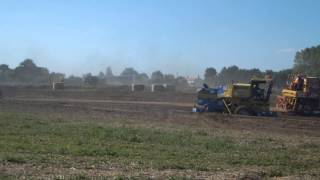 Course de moiss batt crossquot a la fete de lagriculture 2014 en vendée [upl. by Monney]