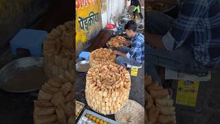 Hardworking Indian Men Make Fry Pastry [upl. by Kopans565]