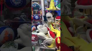 Elaut eclaw claw machine Mario Kart plush [upl. by Eilama]