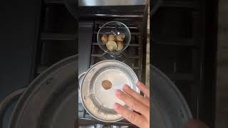 EASILY Steam CLAMS at HOME on The STOVE  HOW To COOK Clams [upl. by Noivax]