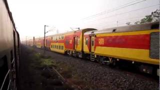 Breathtaking Overtake By The Double Decker [upl. by Hasty329]