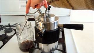 How to Use Vesuvio Stovetop Espresso Maker  Cappuccino Maker [upl. by Ellon]