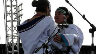 Nukariik Inuit Throat Singing Richmond Folk Festival 2008 [upl. by Siramay526]