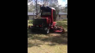 TORO REELMASTER 4000D DIESEL 4X4 MOWER [upl. by Aihsinat440]