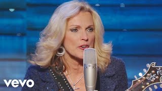 Rhonda Vincent  Walking My Lord Up Calvary Hill Live [upl. by Joann700]