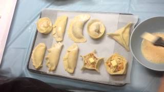 How to fold seal and crimp empanadas repulgue de empanadas 3 Pleated Style [upl. by Ruberta839]