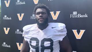 DL DeMarion Thomas post fall practice 812 [upl. by Selina]