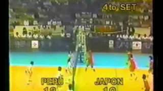 PERU VS JAPON MUNDIAL DE VOLEY 1982 [upl. by Balcke]