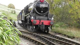 44932 at Oakworth at 253pm Sunday 10th November 2024 [upl. by Tice]