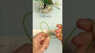 how to make simple beaded loop daisies beadwork beadedflowers frenchbeading [upl. by Nosduj545]