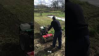 Eerste x Eggen 🔪 met de 2wiel Tractor 🚜 [upl. by Aicirtel]