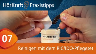 Wie reinige ich Hörgeräte mit dem RICIDOPflegeset von HörKraft [upl. by Siri]