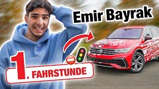 Erste Fahrstunde SCHALTUNG mit Emir Bayrak 🤪  Fischer Academy [upl. by Eadas814]