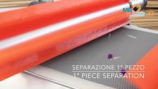 MB Conveyors  Doppio separatore di materozze \\ Double sprue separator for Injection Moulding [upl. by Panaggio44]