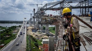 Un viaje a las entrañas del puente Pumarejo [upl. by Asillam]