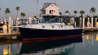 2002 Mainship 34 Pilot [upl. by Clari]