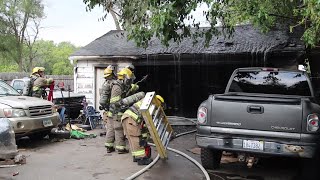 Video Garage fire W 3rd St Waterloo [upl. by Clellan]