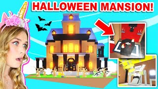 RATING FANS HALLOWEEN BUILDS In Adopt me Roblox [upl. by Botti]