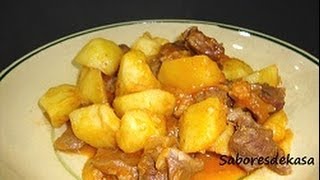 Guiso de ternera con patatas al pimentón [upl. by Etnovaj]