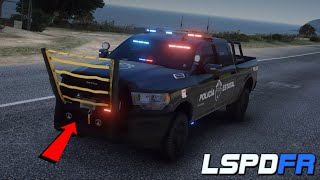 GTA 5 POLICIA  SWAT PERSECUCION A CAMION CON CARGAMENTO IL3G4L  TheAxelGamer [upl. by Eugor]