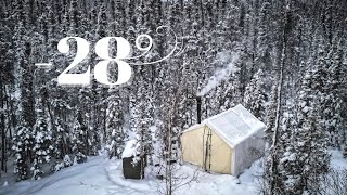 CRAZY COLD FROZEN TENT IN SNOWY FOREST [upl. by Boni]