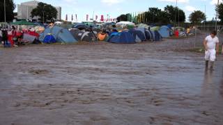 Luxury Campsite entrance on sunday  Creamfields 2012  Daresbury UK [upl. by Ecad354]