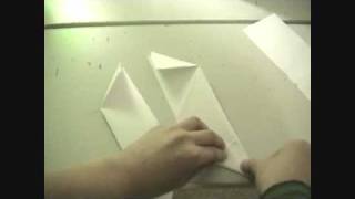 How to make a ninja star Shuriken out of paper this one is the better one [upl. by Eugenio965]