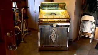 1962 Wurlitzer 2600 Jukebox [upl. by Kaspar]