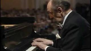 Vladimir Horowitz plays Mozart Piano Sonata K330 in C Major 1st Movement [upl. by Alber]