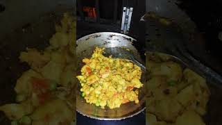 Aalu matar ki sabji bahut hi swadisht Dhaba style recipe [upl. by Euqimod133]