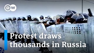 Thousands protest in Russia What does this mean for Putin and Russian politics  DW News [upl. by Willtrude859]