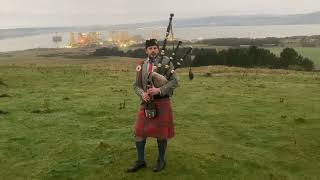 AULD LANG SYNE ON BAGPIPES HAPPY NEW YEAR [upl. by Griswold]