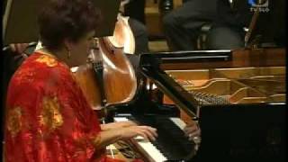 Beethoven Piano concerto No 4  Dubravka Tomšič 44 [upl. by Alleunam342]