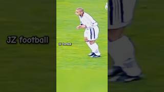 Roberto Carlos legendary free kick for Real Madrid robertocarlos realmadird freekick goat [upl. by Ijuy850]