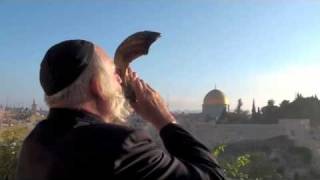 Jerusalem Shofar at Sunrise  Amazing [upl. by Anitnauq227]