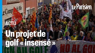 PyrénéesOrientales  ils manifestent contre un golf en construction sur leurs terres assoiffées [upl. by Georgie820]