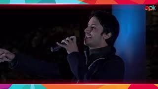 Atif Aslam Performing At 2004 New Year Celebrations  Lamhe  RK Music  JAL Band [upl. by Karoline]