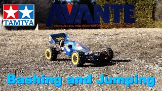 83´s Tamiya Avante  Fun Bashing and Jumping [upl. by Trimmer]