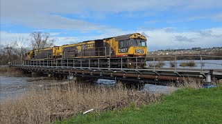 TasRail TR07 TR14 Light engines crossing Hoblers Bridge Road [upl. by Gillead]