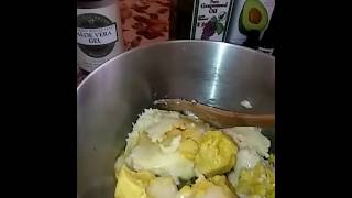 DIY shea butter mix using vegetable glycerin aloe vera gel and honey [upl. by Thamos610]