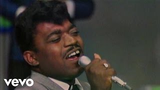 Percy Sledge  When A Man Loves A Woman Live [upl. by Atalanti182]