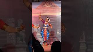 Muralidhara Gopala 💖  Sree Dharmasaastha Temple  Bharatanatyam  Sneha Madhu [upl. by Jobe]