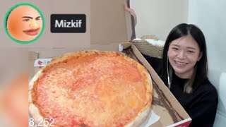 Mizkif orders a pizza for Kkatamina but forgets to tell her [upl. by Yentyrb]