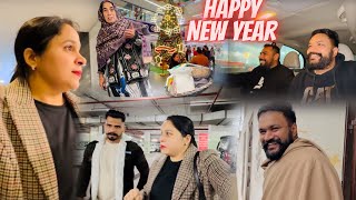 New Year Di Shurwat Bht Vdia Hoyi😍Happy New year Vlog [upl. by Nrubyar]