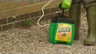 Ready to Use  Video  Roundup Weedkiller [upl. by Sonitnatsnok]