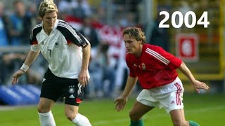 Erstes Länderspiel von Bastian Schweinsteiger und Lukas Podolski 06062004 [upl. by Elleniad693]