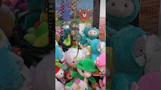 Garra en modo guerraðŸ¤£ humor clawmachine maquinadepeluches viral kawaii muÃ±elocos fails [upl. by Teews]