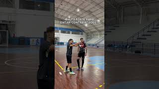 Como jogar bem com os pés goleiro futsal futebol dicas [upl. by Okomot]